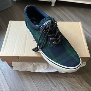 Sorry Plaid Men’s Size 11 Sneaker